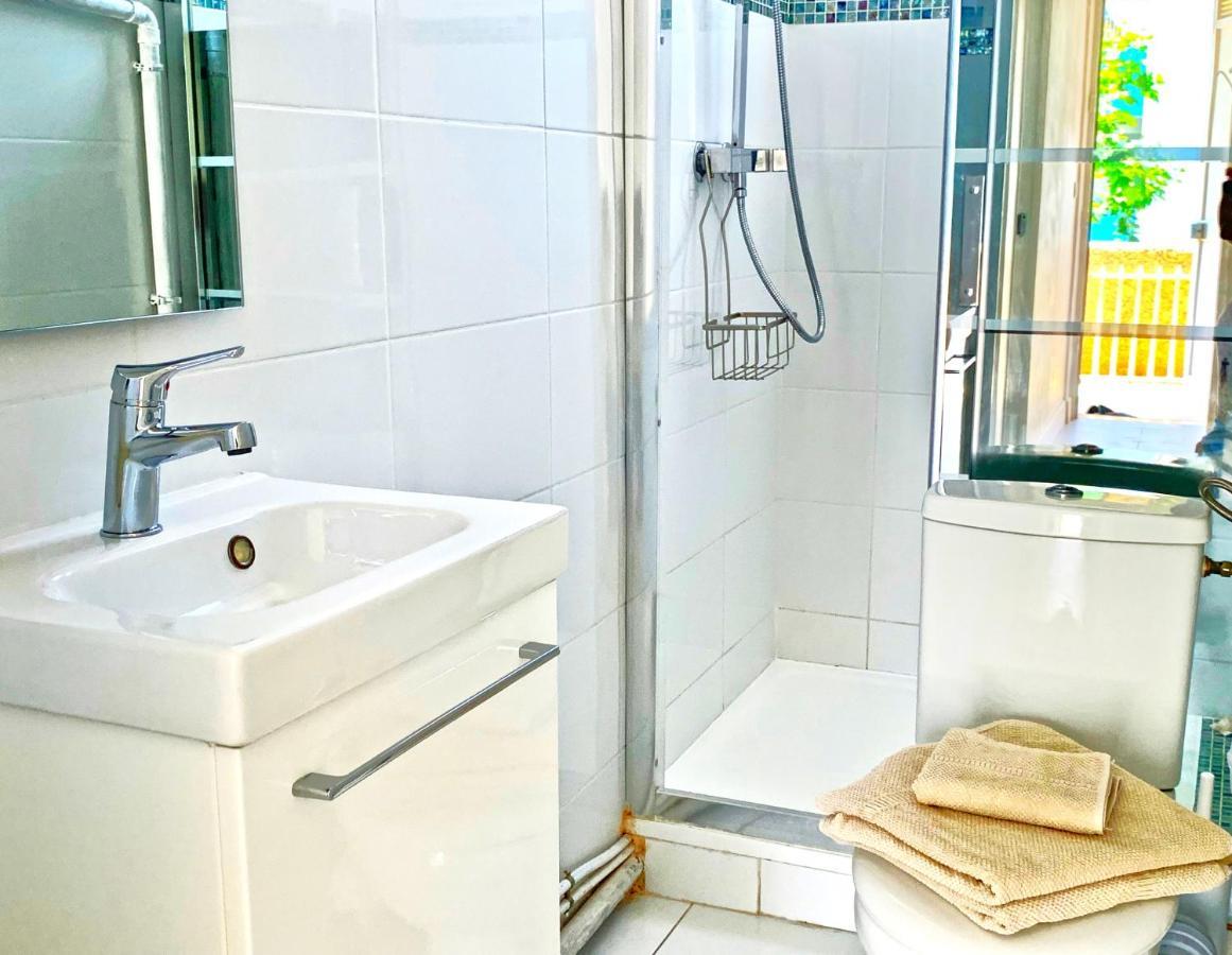 Blue Summer Vibes Apartment For 4P, Ac, Balcony, Parking, Beach At 50M, Spa Access -4 La Ciotat Luaran gambar